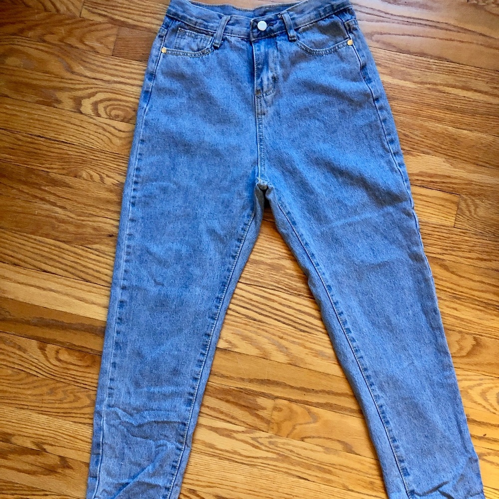 Retro High-Waisted Blue Jeans